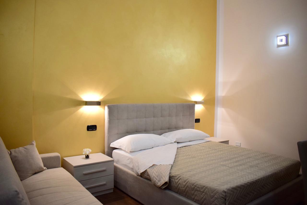 Corallo Rooms Salerno Luaran gambar